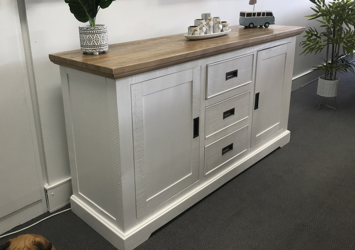 Hampton style buffet deals cabinet